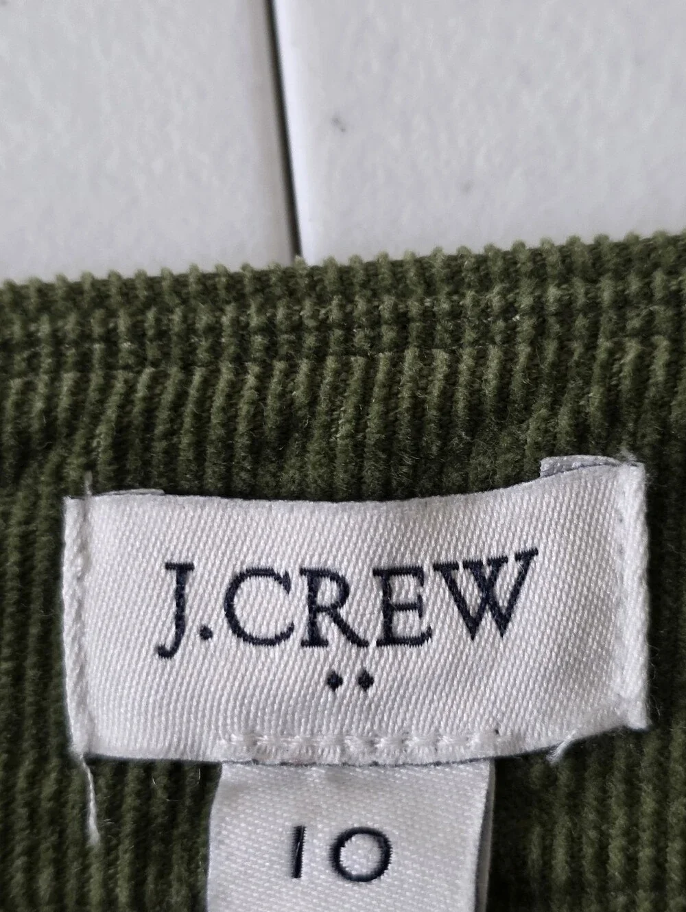 J. Crew Corduroy Mini Skirt Size 10 Green‎ Cotton Back Zipper Academia Festival